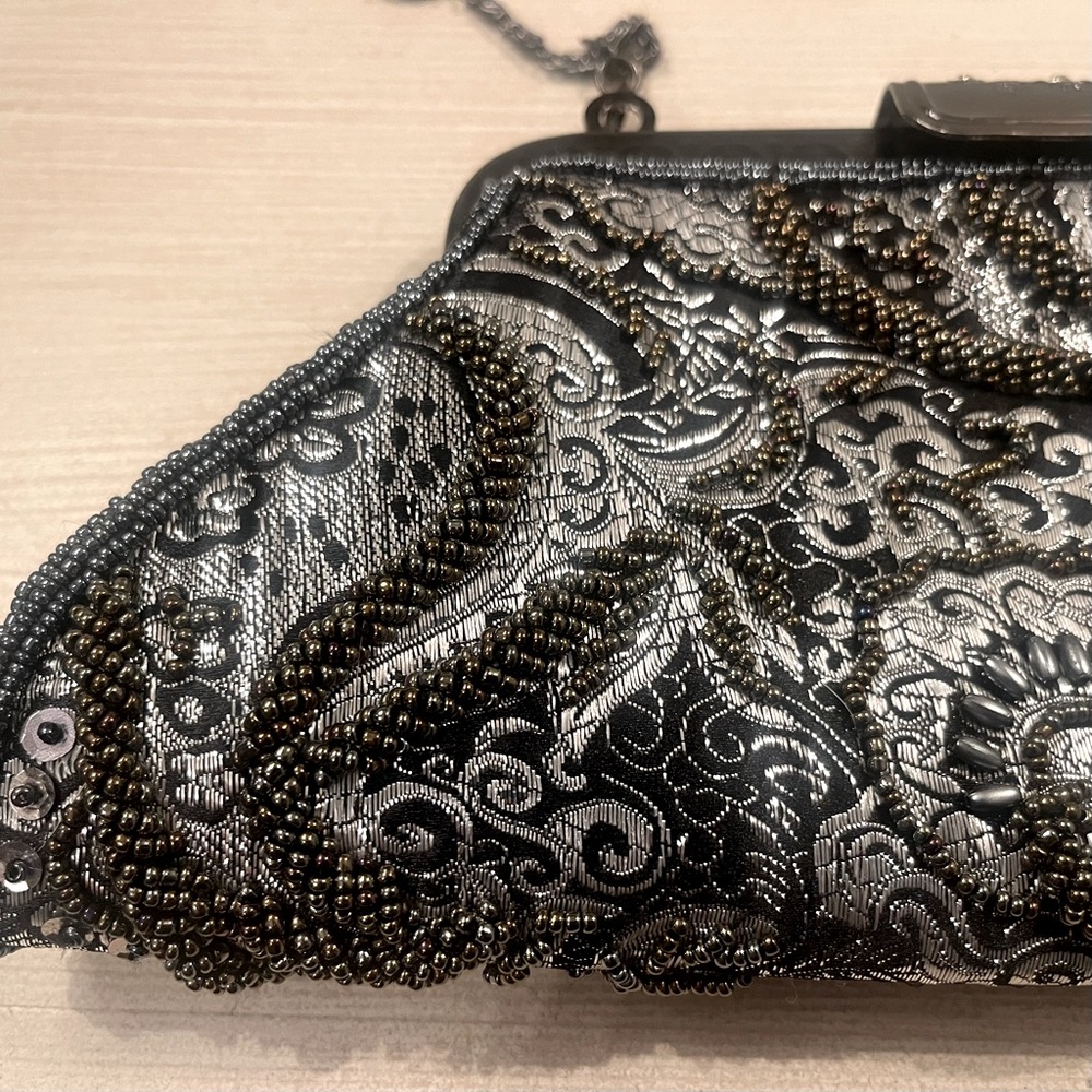 Moni Couture Black Silver Beaded Sequined Evening Occasion Clutch Bag Chain - Picture 2 of 7